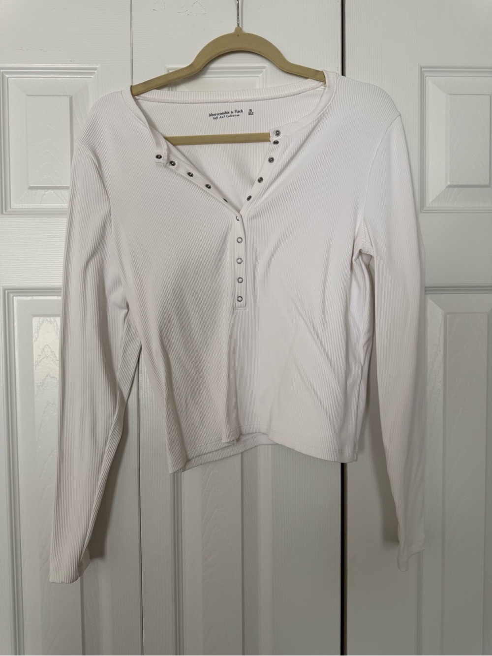 Abercrombie & Fitch White Ribbed Henley Long-Sleeve Top